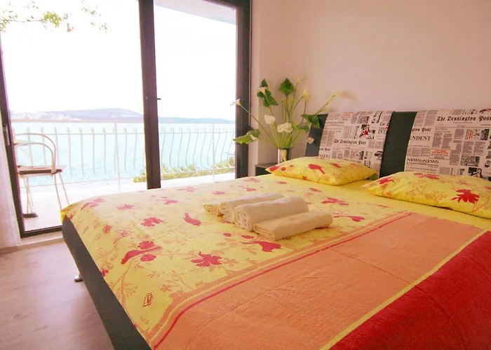 Marta * トロギール