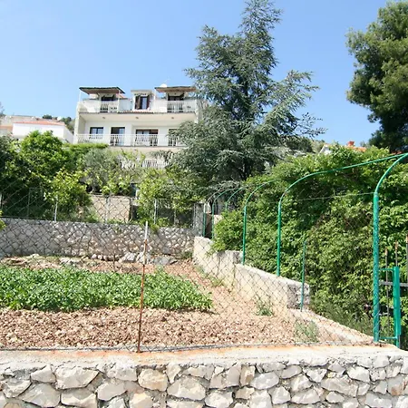 Marta Appartement *